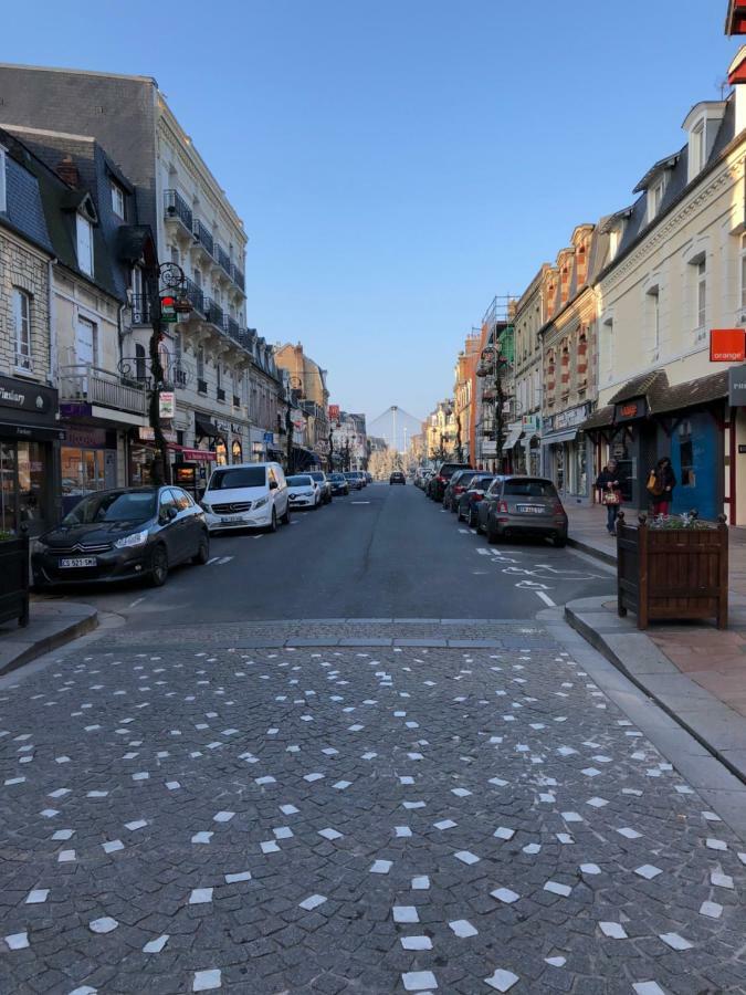 L'Ideal 9 Deauville Exterior foto